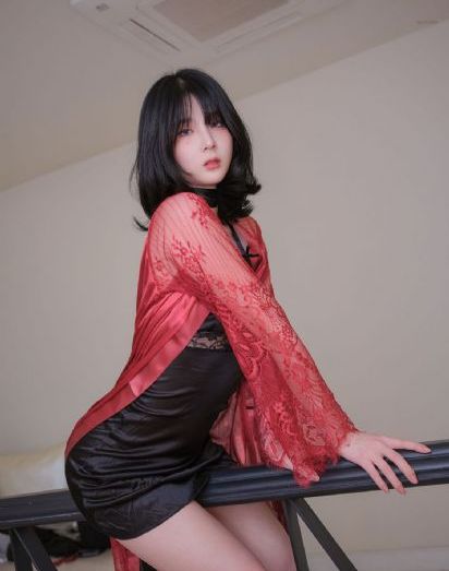 阿娇打开双腿陈冠希在线观看_日本成人在线