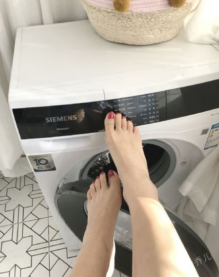 年轻美丽的儿媳妇电影_完整视频大全