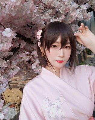 奇怪的美发沙龙在线观看_免费手机在线看观看