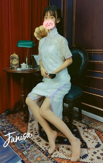 两个小姨子2_1080免费全集观看