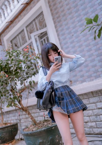 世界微尘里免费观看_HD免费全集观看