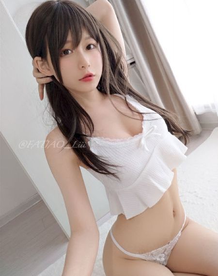 丝袜老师扒开双腿让我爽视频_HD电影完整版