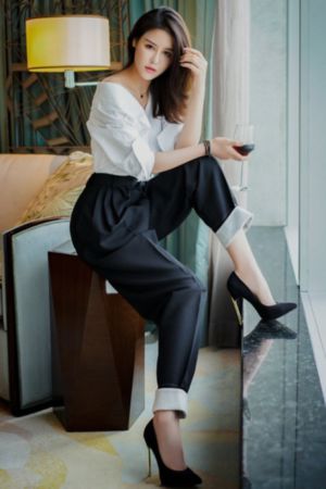 教官揉我胸啊嗯h视频_BD韩语高清视频观看