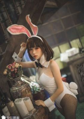 亚洲色图偷拍自拍_蓝光免费观看