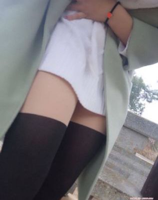 日本午夜影院_HD在线观看
