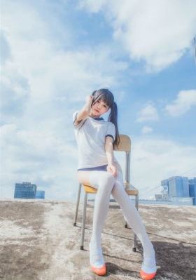 黑色止血钳_午夜在线观看完整版